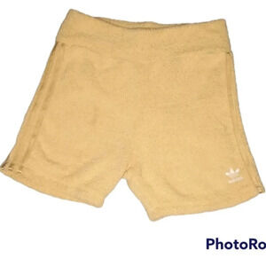 Adidas original hazy beige knit shorts H18835